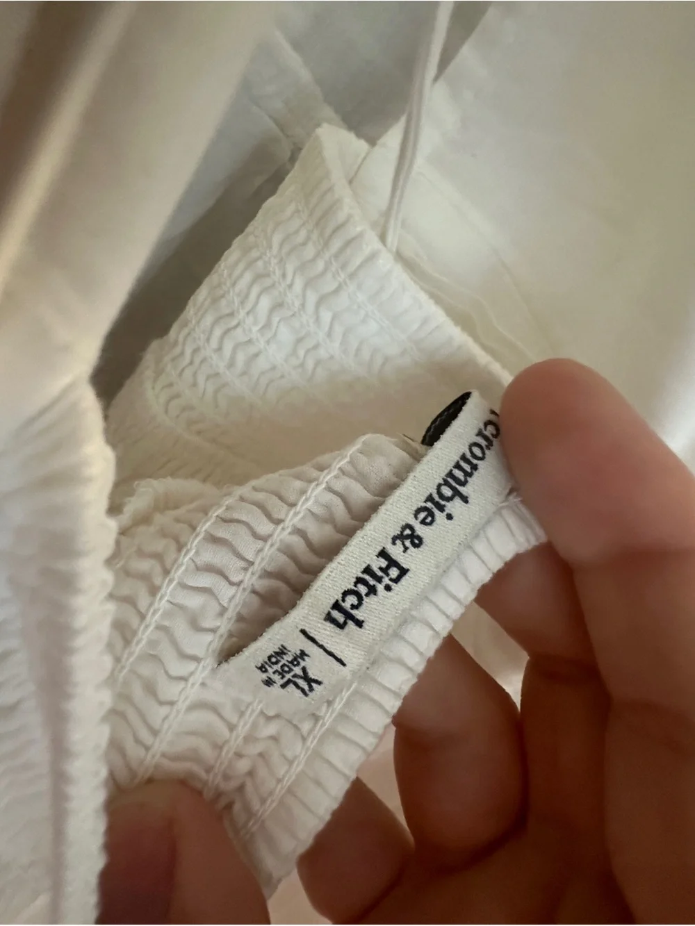 Abercrombie & Fitch flowing white